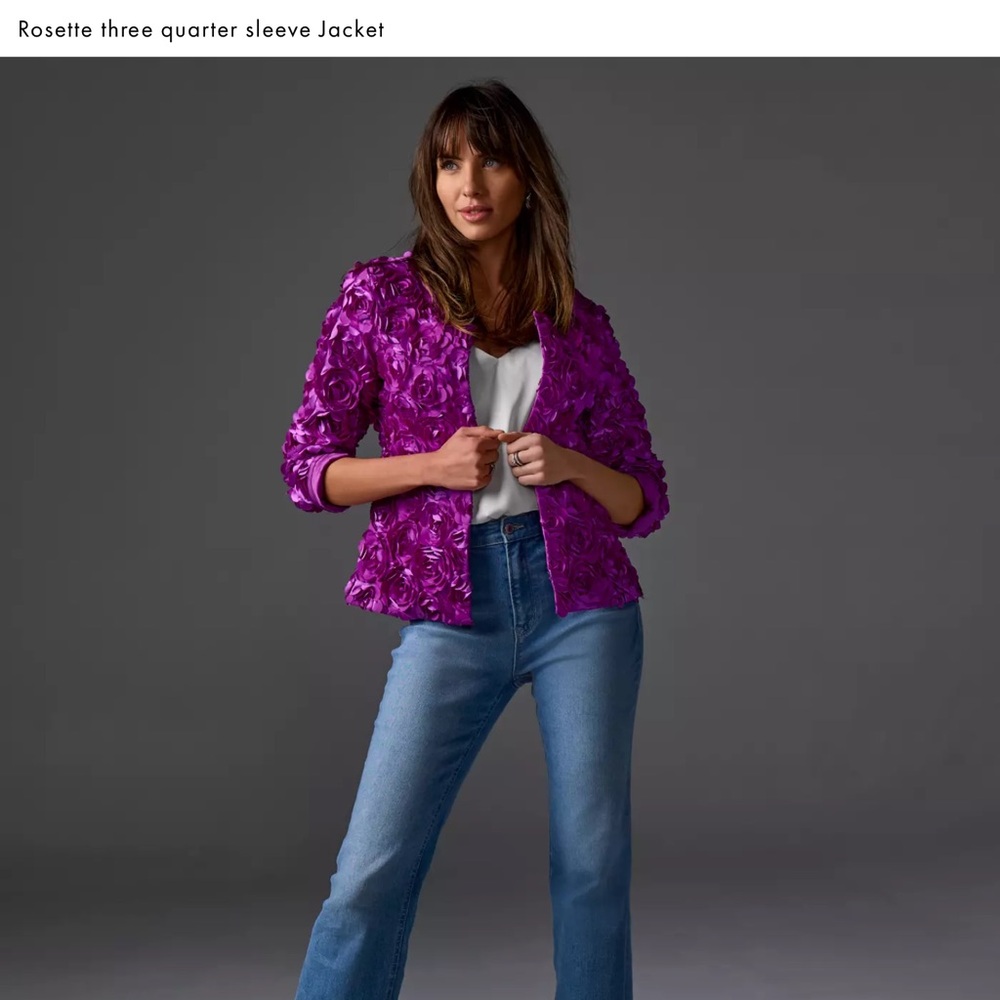 💜Boston Proper Vibrant Purple Rosette Blazer💜